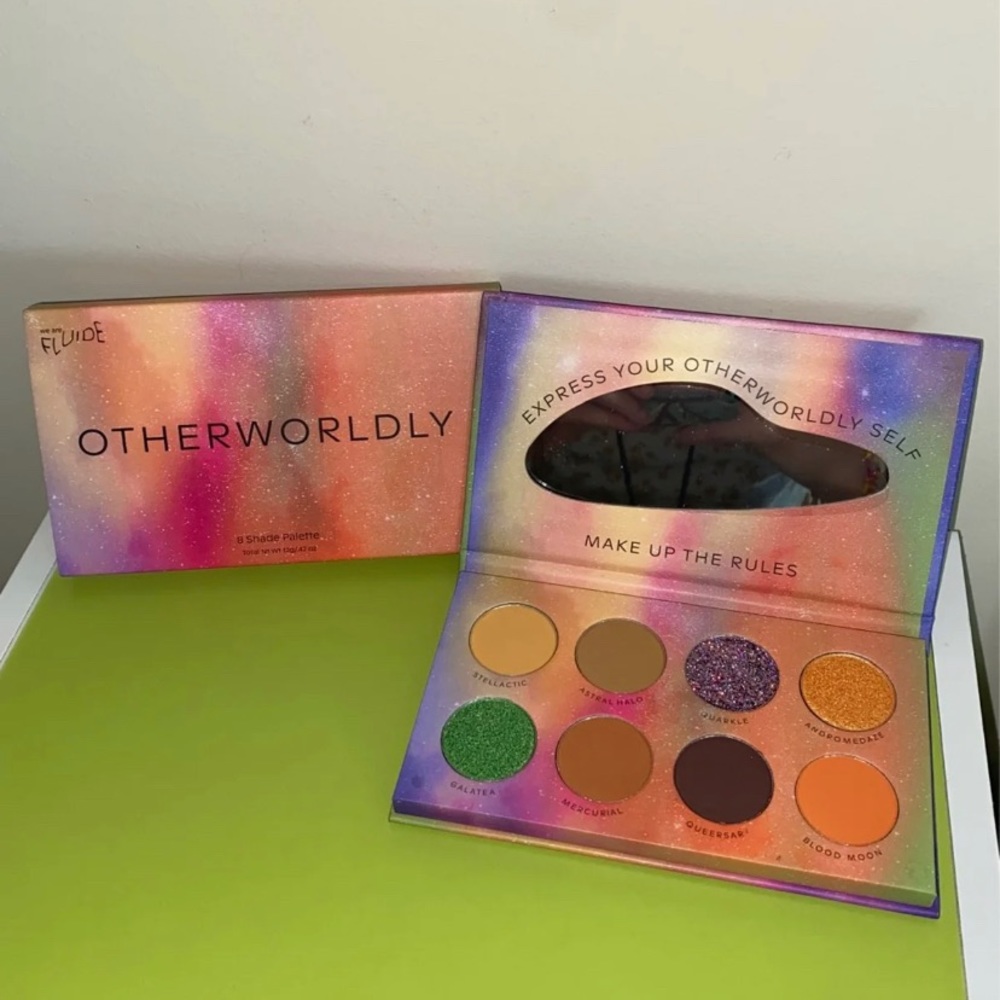 Fluide Otherwordly 8 shade eyeshadow palette - NEW